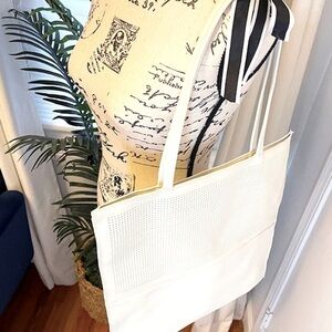 SAKS FIFTH AVENUE Tote Bag NWOT